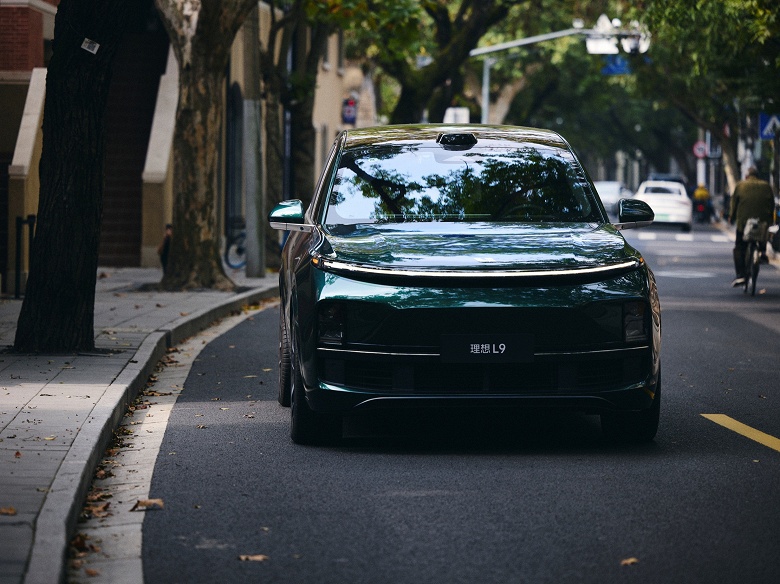 Премиум-гибриды Li Auto расходятся как горячие пирожки: в ноябре продано 48&nbsp;740 новых Li Auto, а объем продаж Li Auto L6 перевалил за 160 тыс. единиц